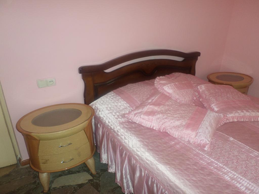 Guest House Sen Dilijan Exterior photo