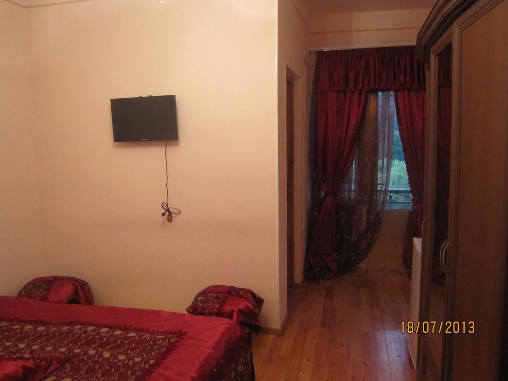 Guest House Sen Dilijan Exterior photo