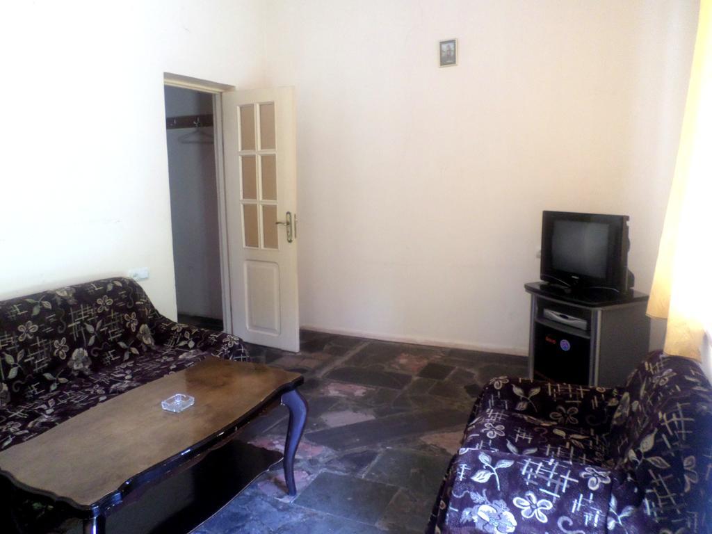 Guest House Sen Dilijan Exterior photo